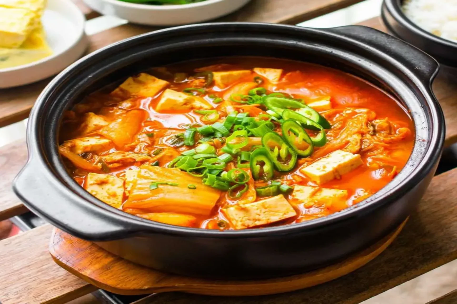 Free Kimchi Jjigae