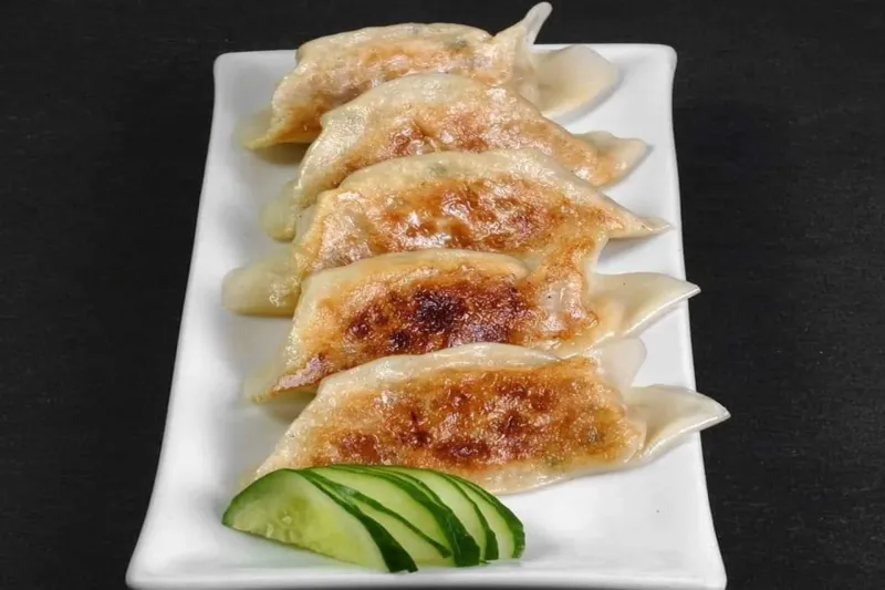 Get 3 FREE Pieces of Gyoza with a ₱600 Spend!