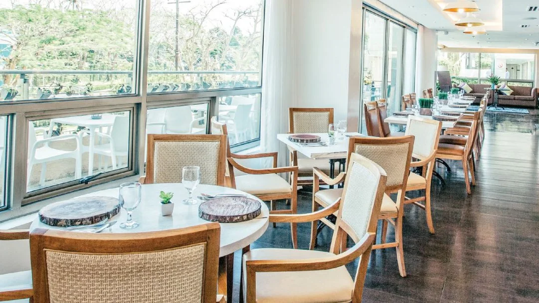 Amacena Cafe & Bistro — Tagaytay cover
